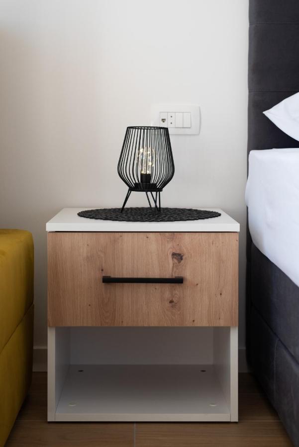Pansion Comfort Lepar โนวาลยา ภายนอก รูปภาพ