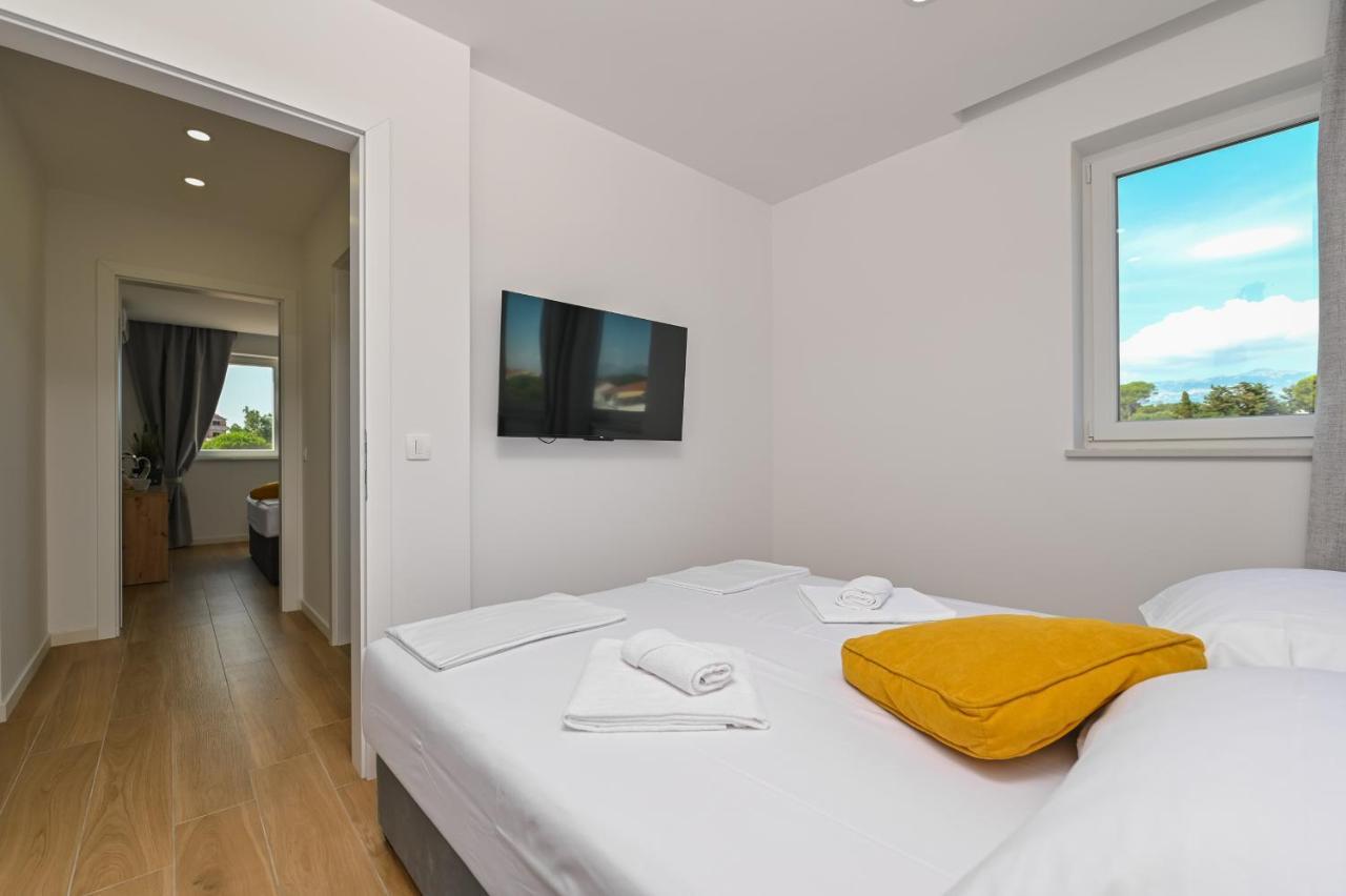 Pansion Comfort Lepar โนวาลยา ภายนอก รูปภาพ